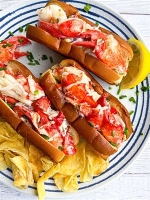  Lobster Roll – Kokemuksen Täyttämä, Kuumeisesti Kaivattu Herkku Auringon Kissailemalla Atlantilla!